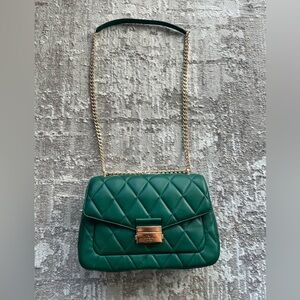 Kate Spade Green Quilted Crossbody Bag with Gold Chain